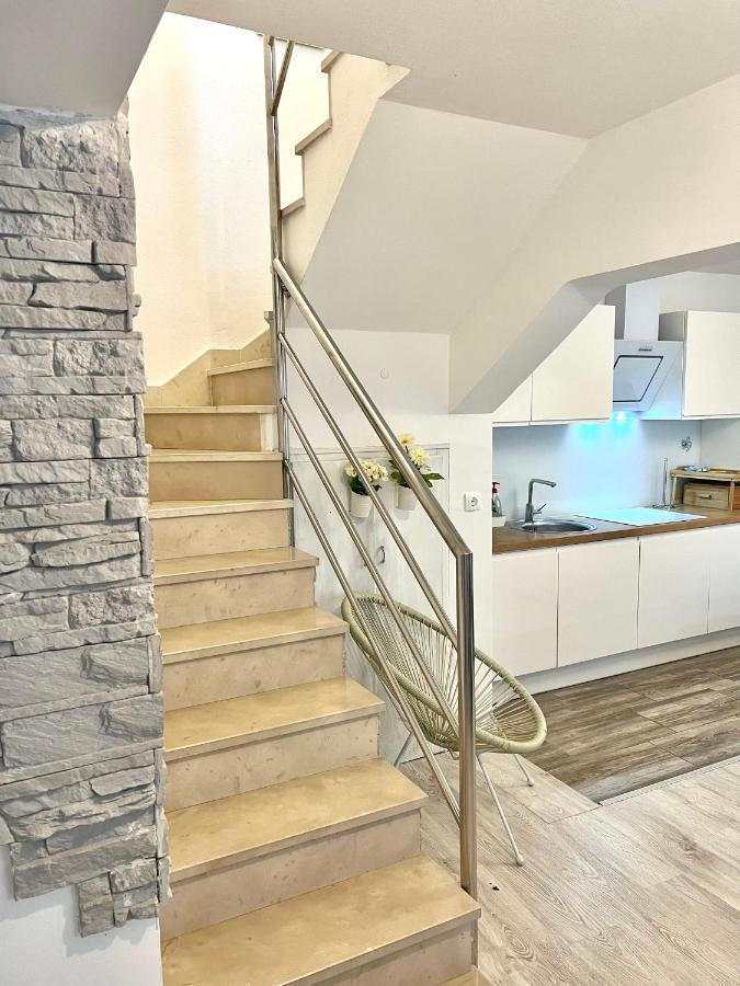 Maria One Minute From -beach Country house Zadar